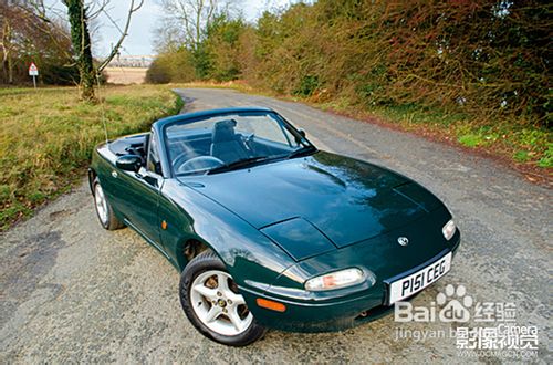 怎样用外置闪光灯拍摄汽车