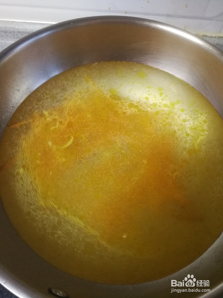 味美鲜香的青菜海参胡萝卜粥