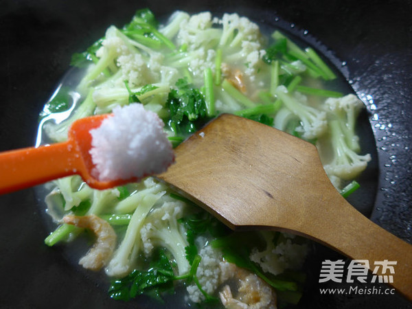 芹菜开洋花菜羹