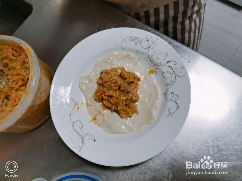 不用揉面的薄皮馅饼的做法