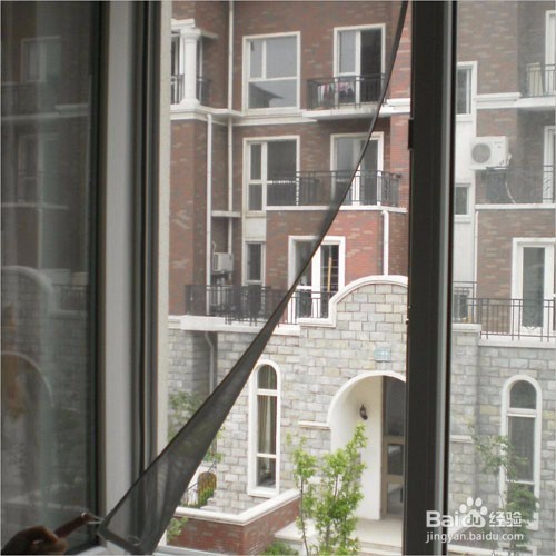 纱窗清洗有妙招