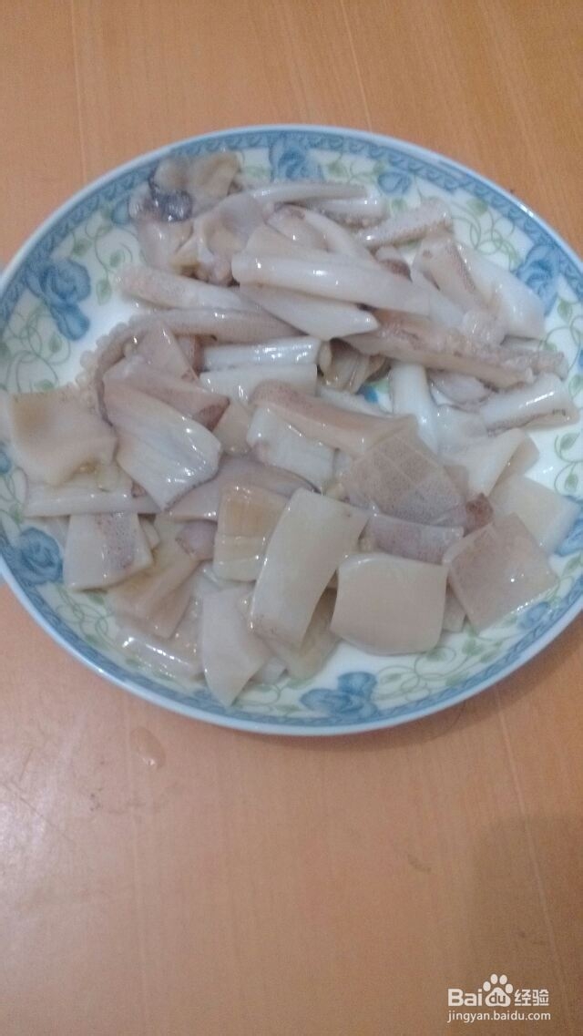 鱿鱼切花怎么做鱿鱼切花形技巧