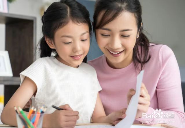 如何指导低年级学生写作