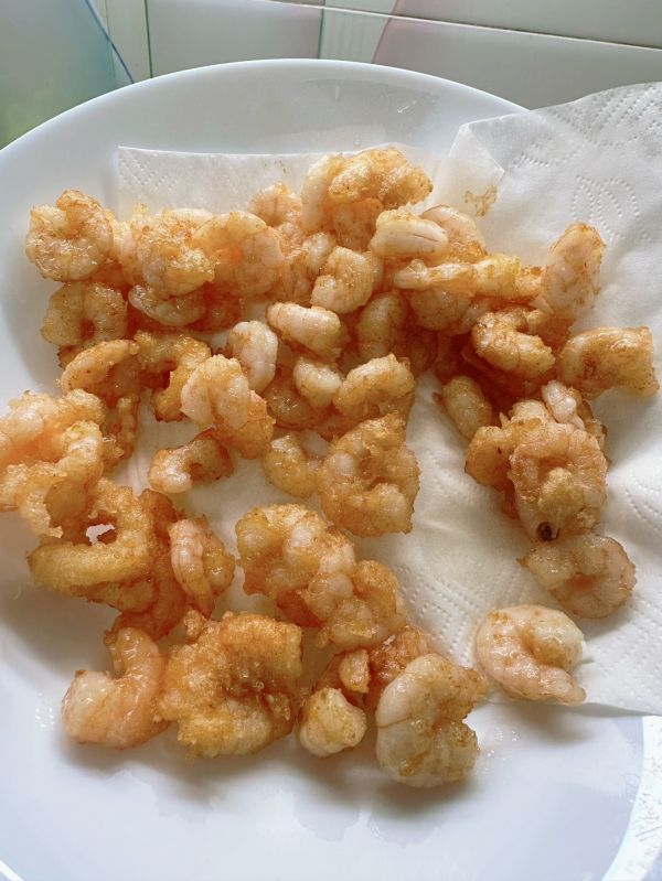 打工人快手炸小河虾