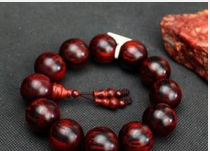 小叶紫檀三通怎么穿