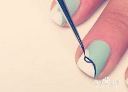 蝴蝶结法式美甲DIY教程