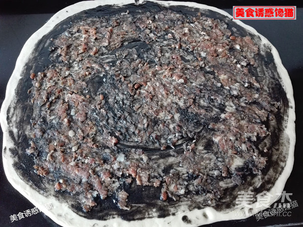 芝麻酱千层肉饼