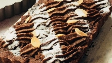 如何做酥脆的桑椹丑角派?