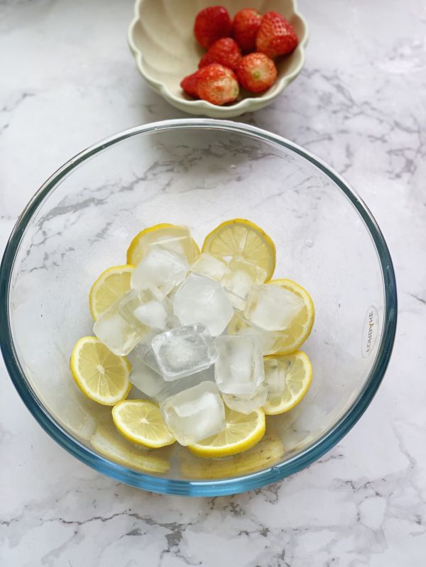 蔓越莓果冻冰饮