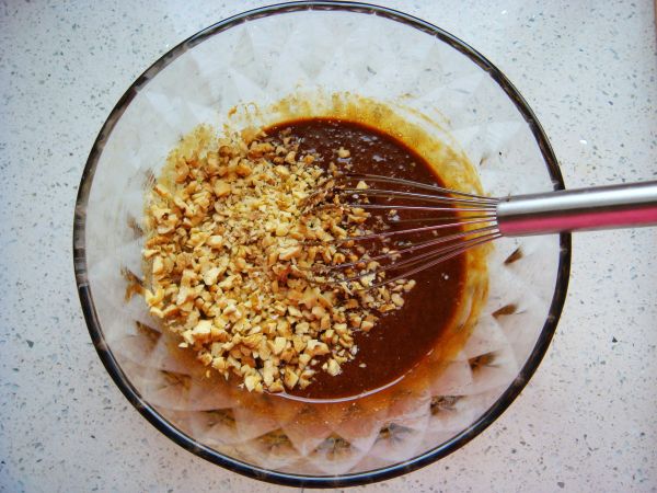 #《风味人间》美食复刻大挑战#咖啡核桃酥