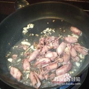 教你怎么做墨斗鱼腊肠花菇腐竹粉丝煲