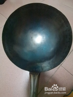 新铁锅怎样开锅才不锈不粘