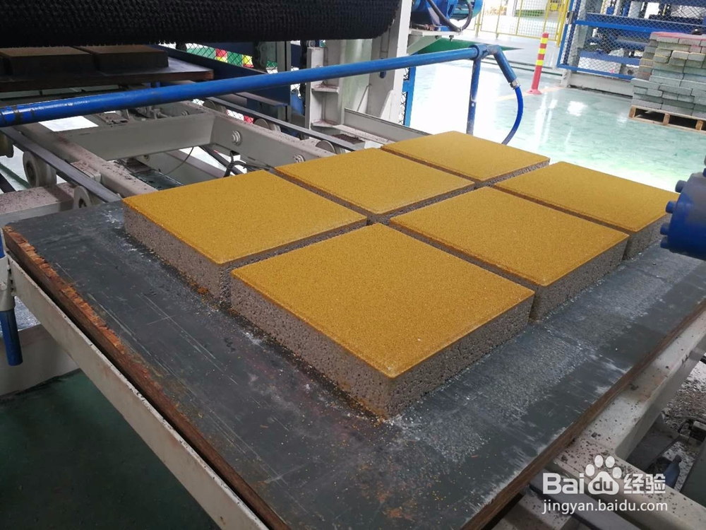 全自动建筑垃圾制砖机减速机安装及皮带打滑现象