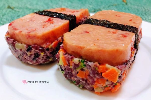 午餐肉时蔬双米堡