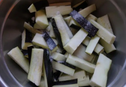 如何做西红柿烧茄子