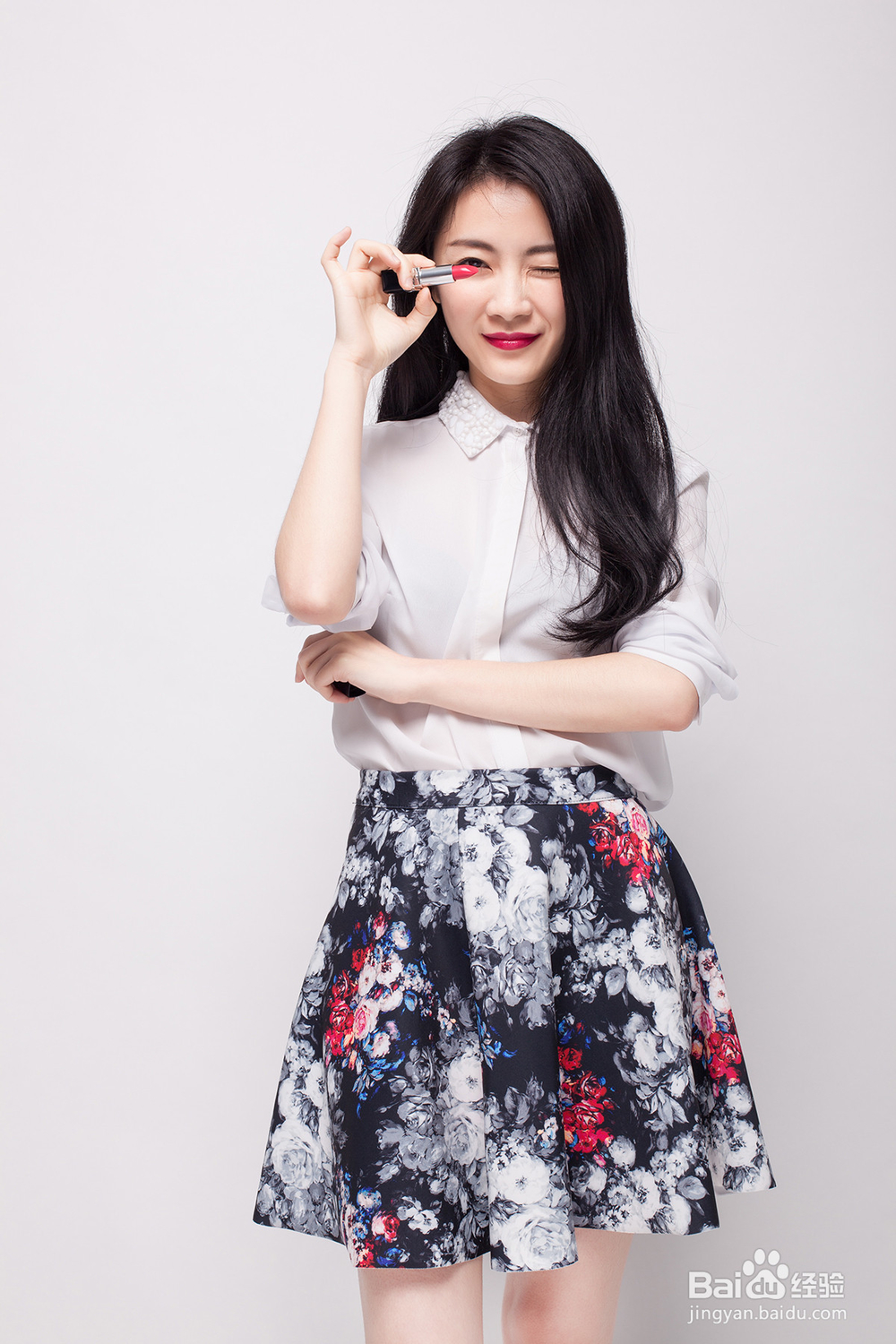 Dior烈艳蓝金唇膏 分分钟打造高订式的明星范