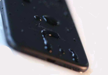 iPhone8掉进水里怎么办?