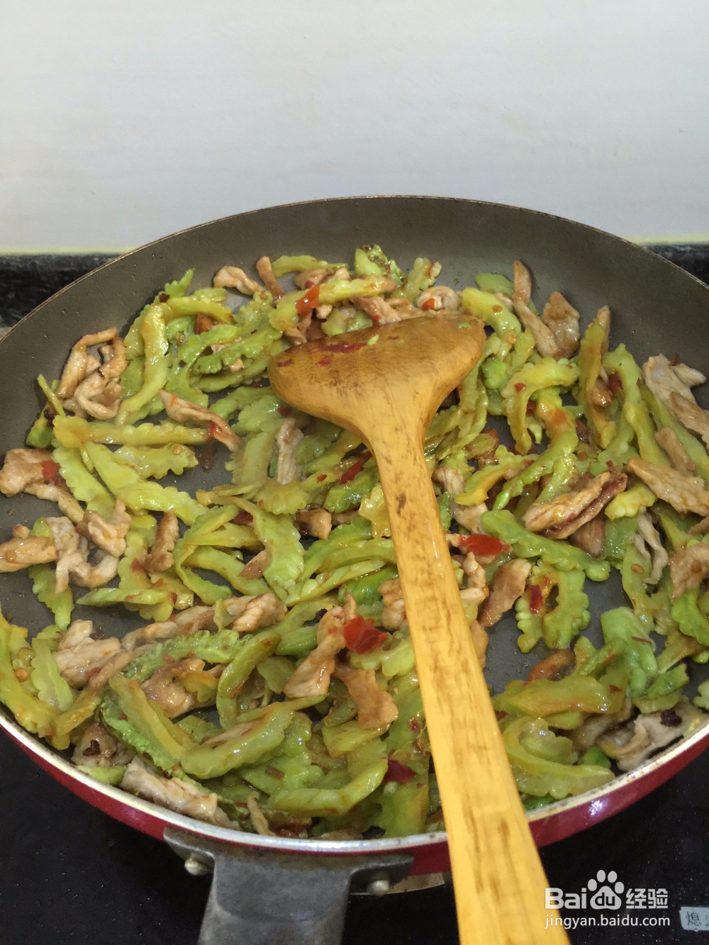 苦瓜炒瘦肉的家常做法