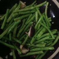 素菜:香菇豇豆煲