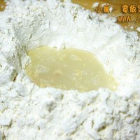 用电饭煲做面包,超简单