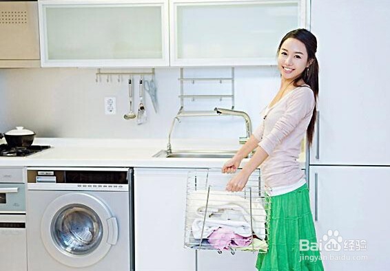 衣服掉色怎样洗,掉色的衣服怎样洗不掉颜色?