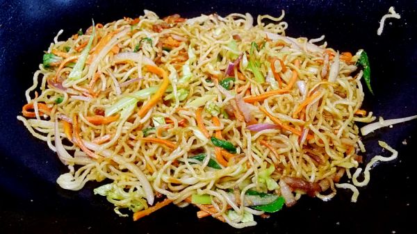 酱油培根蛋裹面