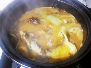汪丫鱼焖腐竹