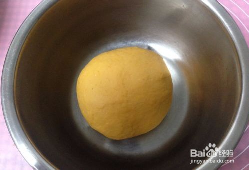 萌萌哒之南瓜豆沙包是怎么做的