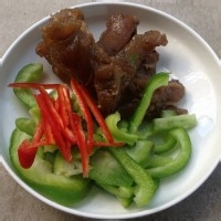 家菜常:黄豆芽炒牛筋