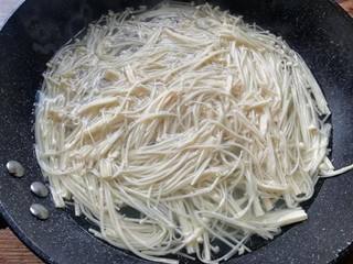 金針菇燒豆腐怎麼做?