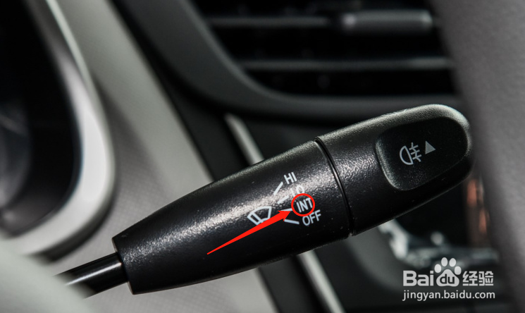 雪佛兰汽车的雨刮器如何调节