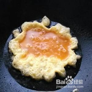 健康养生佳品香菇鸡蛋酱油炒饭的做法