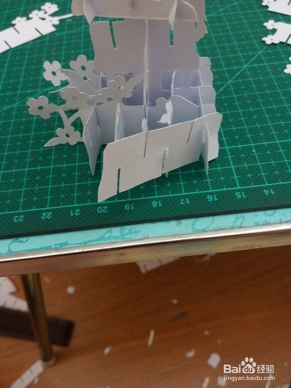 DIY手工剪纸3D立体鸟屋