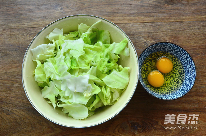 香辣卷心菜炒鸡蛋