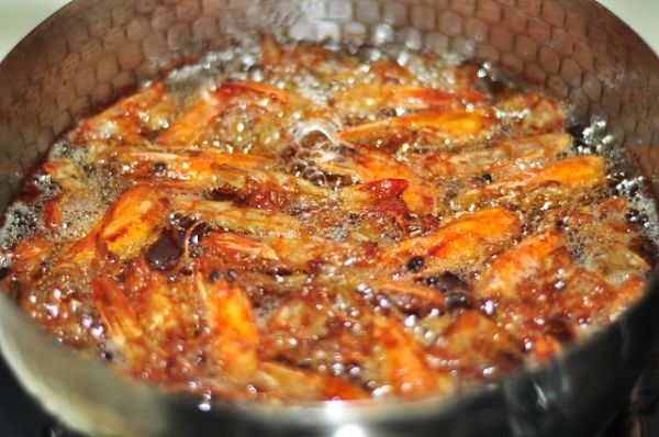 猪肉韭菜虾仁水晶饺