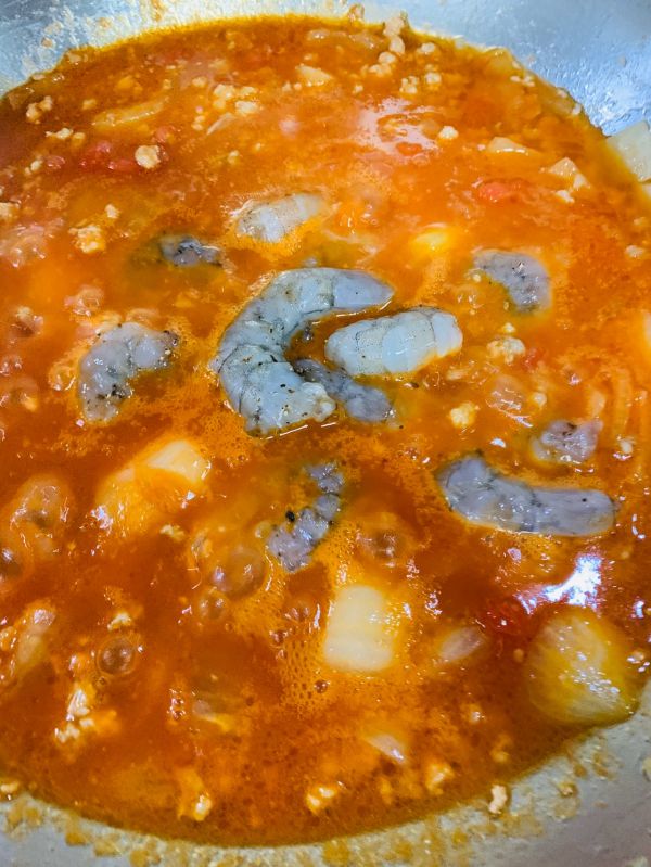 虾仁肉酱意大利面