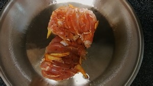 怎么做出美味的奥尔良鸡腿肉