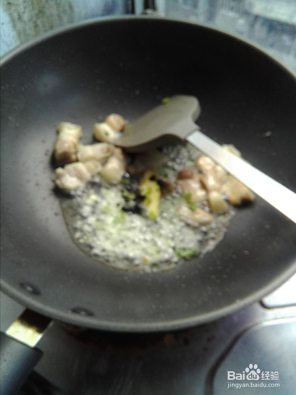 东北猪肉土豆炖豆角