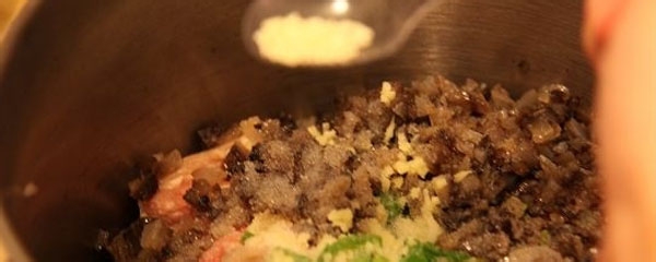 营养美味的海参水饺的制作方法-精编