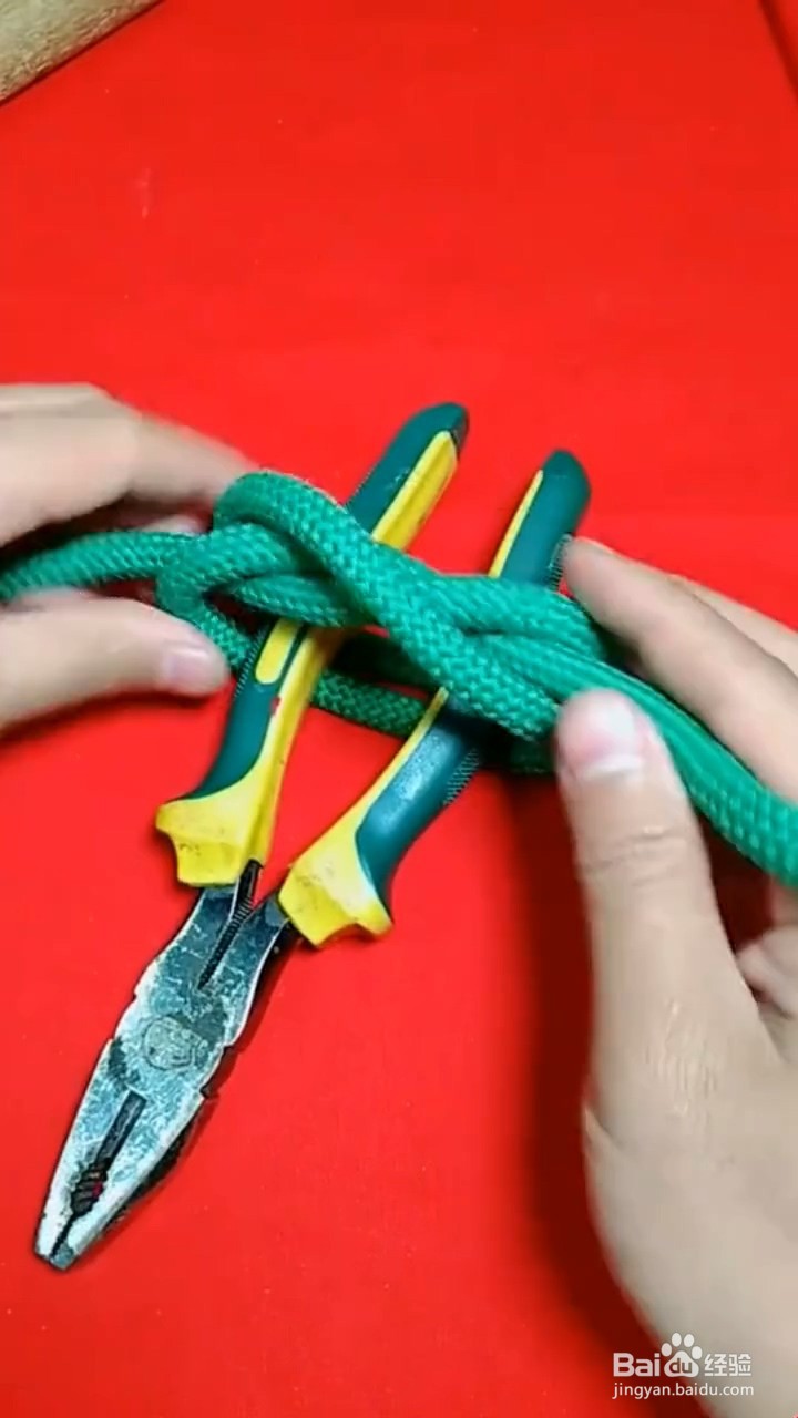 如何制作猪蹄防滑锁紧结