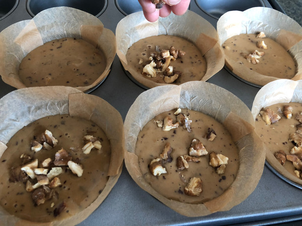 红枣核桃蜂蜜蛋糕