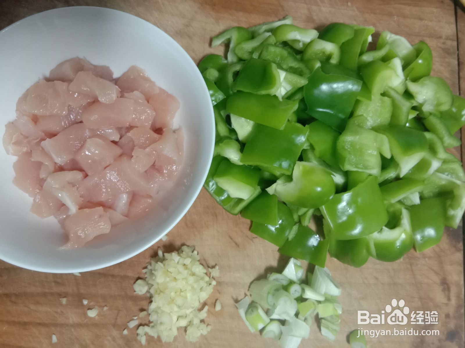 鸡肉和什么菜搭配最好炒