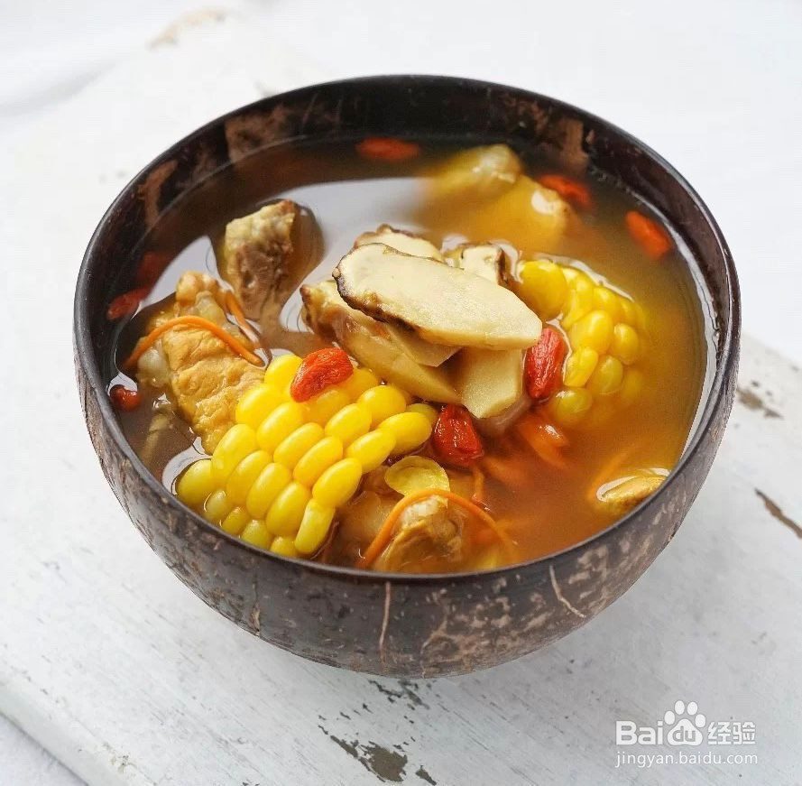 新鲜松茸排骨汤的做法