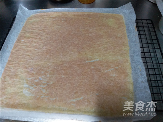 抹茶红豆肉松蛋糕卷
