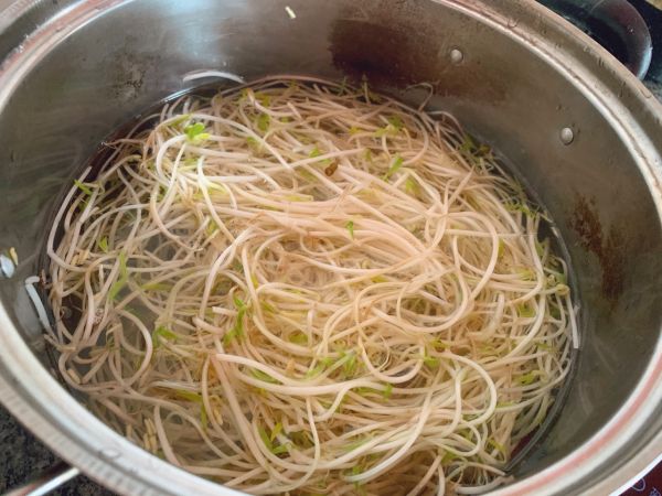 豆芽这样做好吃又下饭