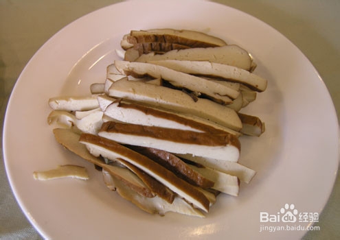 如何做家常木耳炒肉丝？