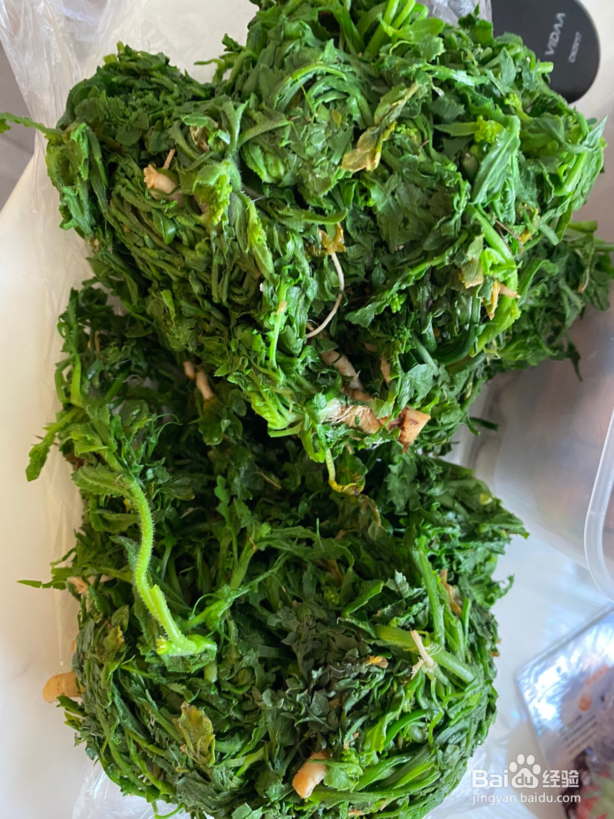荠菜包子的做法