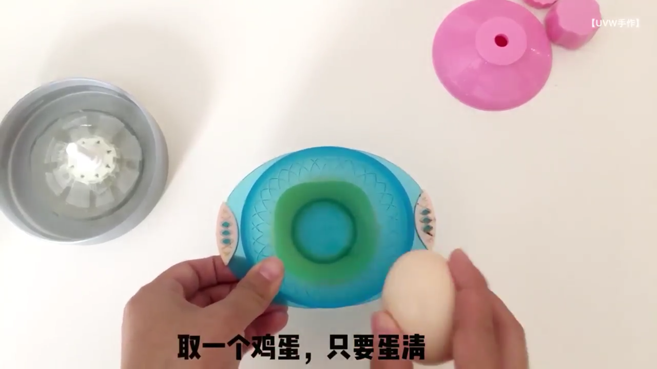 如何让吸盘挂钩不脱落