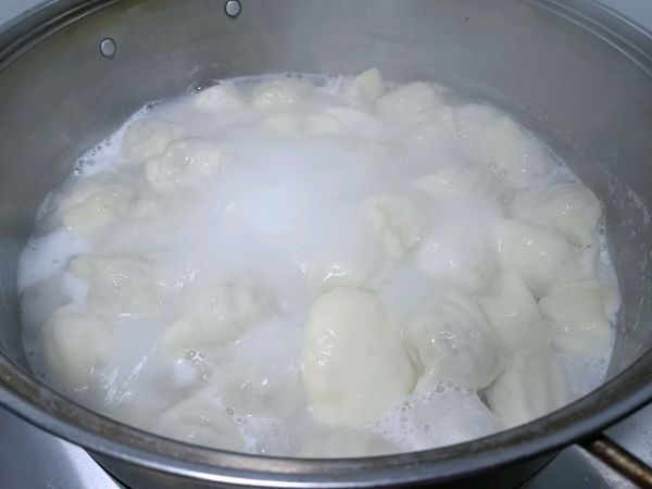 韭苔虾仁三鲜水饺