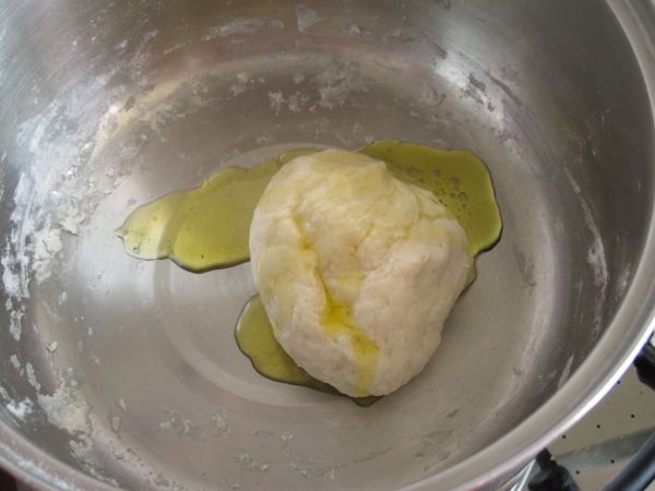 金枪鱼培根披萨